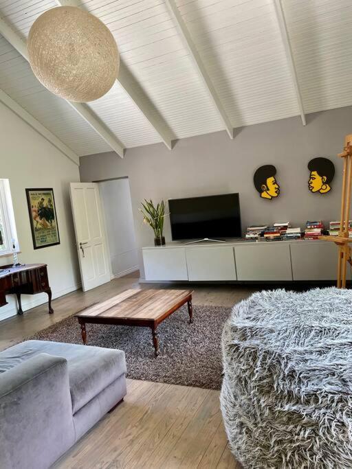 Holiday home Spacious With Beautiful Garden And Views *