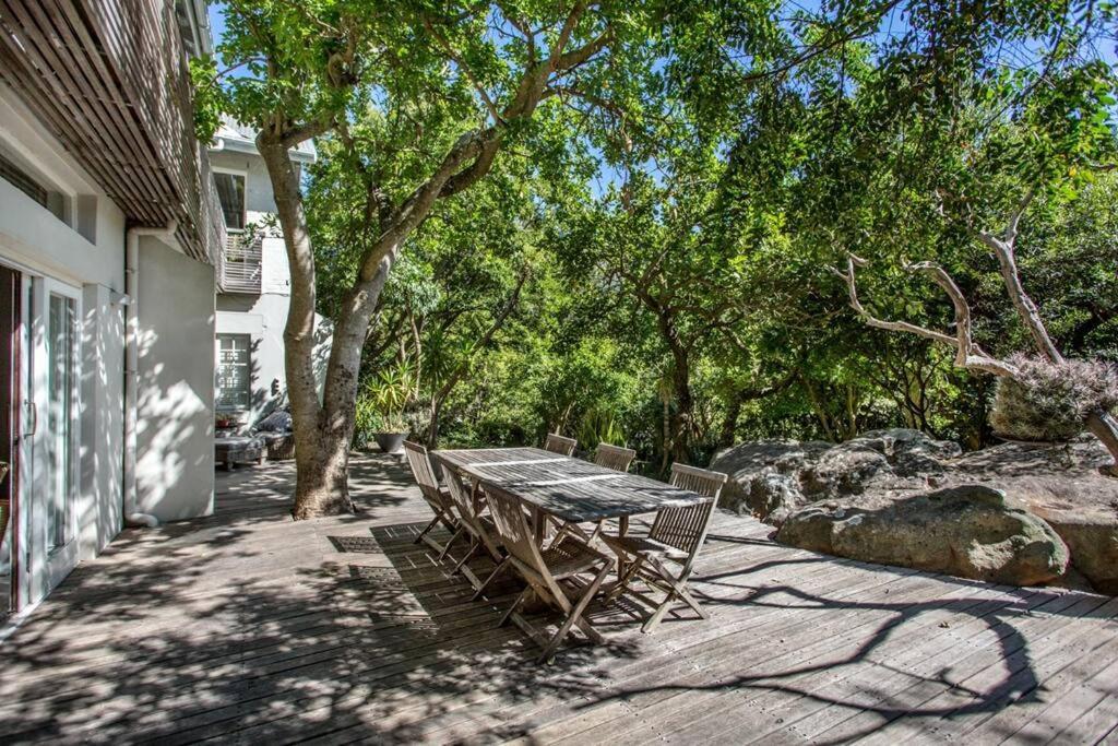 Spacious With Beautiful Garden And Views Holiday home